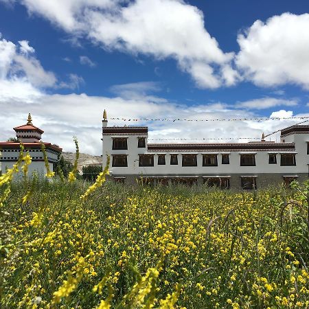 Royal Mustang Resort Nāmbo Exteriér fotografie